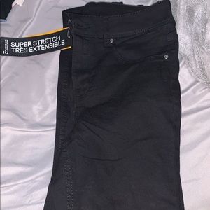 H&M Black Jeans